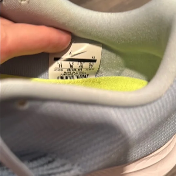 Nike Men's Blue and Pink Zoom Elite 9 Running Shoes Size 11. - Picture 6 of 6